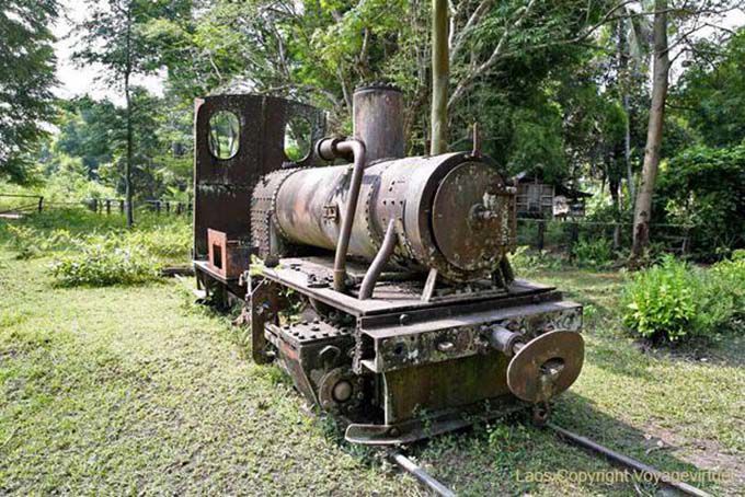 Treno del vapore coloniale Locomotive Khone Island, Laos