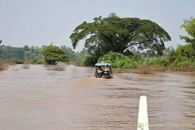 The Drunken Boat, Mekong, Laos meridionale, Laos