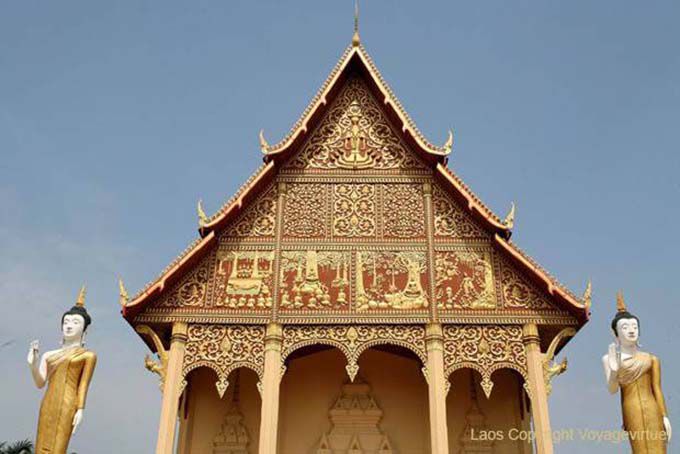 Ornamento oro Pha That Luang, Vientiane, Laos