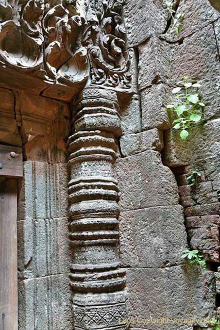 Colonna instabile Wat Phou, Laos