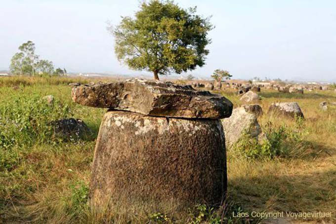Rotto vaso con coperchio, Piana delle Giare Xieng Khouang, Laos