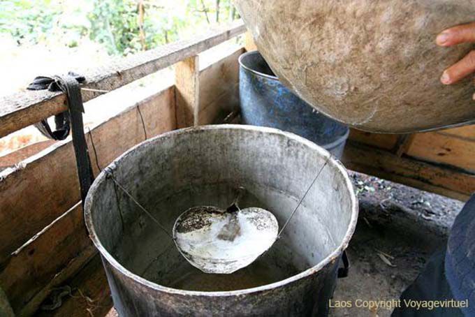 Preparazione vino di riso, Xieng Khouang Lao, Laos