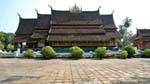 Architettura del tempio con la Dok Fa Così, Wat Xieng Thong, Luang Prabang, Laos.