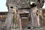 Ingresso deteriorato, Vat Phou, Laos.