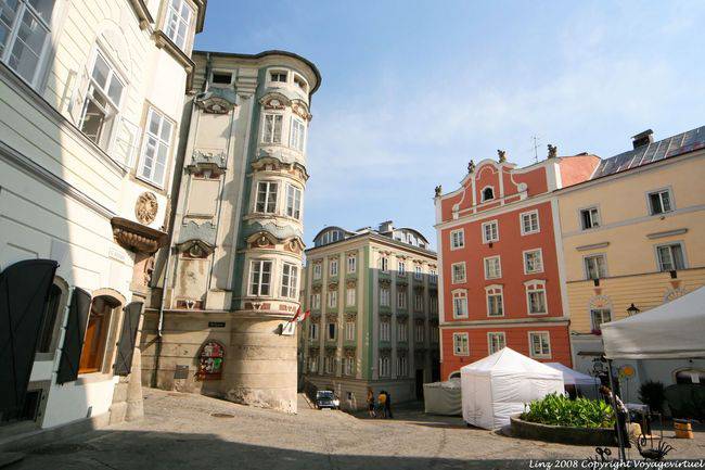 Altstadt, piccola piazza, Linz - Austria