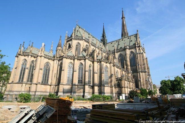 Neuer Dom, vista panoramica da dietro la cattedrale, Linz - Austria