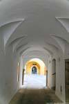 Altstadt, passaggio ad arco, Linz, Austria.