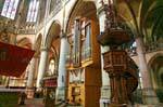 Neuer Dom, il pulpito e l'organo, Linz, Austria.