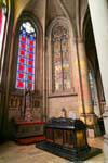 Neuer Dom, tomba e vetrate, Linz, Austria.