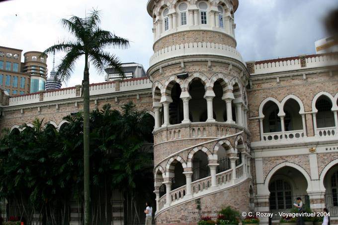 Architettura di una torre del Sultano Abdul Samad, Kuala Lumpur - Malesia