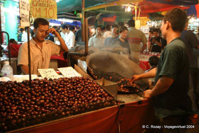 Castagne calde, calde, Kuala Lumpur - Malesia