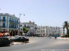 Facciate in Piazza Liberazione, Larache, Marocco.