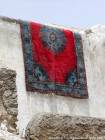 Tappeto di essiccazione su un muro, Fez, Marocco.