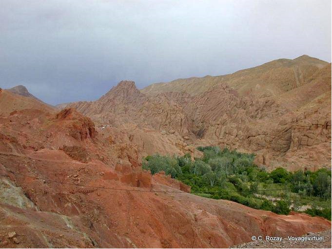 Roche tormentato dalle Gole del Dades - Marocco