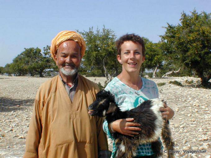 Essaouira, guidare con un pastore tra argan - Marocco