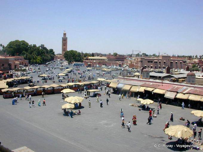 Vista sulla piazza Jemaa el Fna, Marrakech - Marocco
