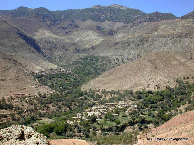 Valle e villaggio berbero, Tizi-n-Test passa - Marocco