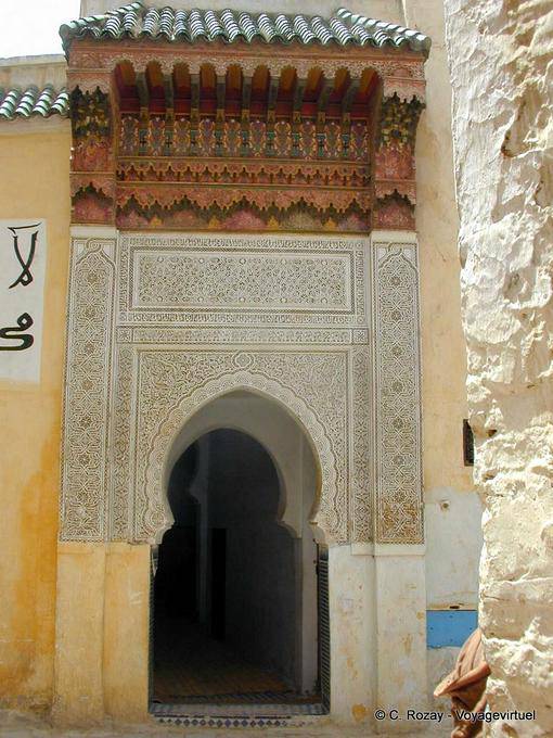 Legno intagliato e stucco, Meknes dipinto - Marocco