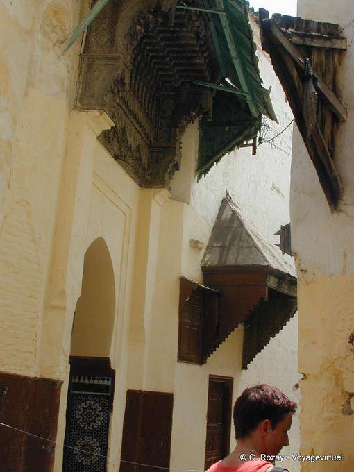 Marchesi scolpito in Meknes corsia - Marocco