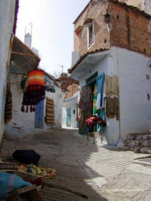 Mini Souk nel quartiere Sebbanine, Chefchaouen - Marocco