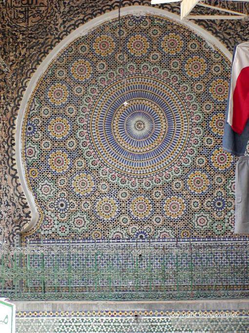 Zelliges una fontana close-up, Fes - Marocco