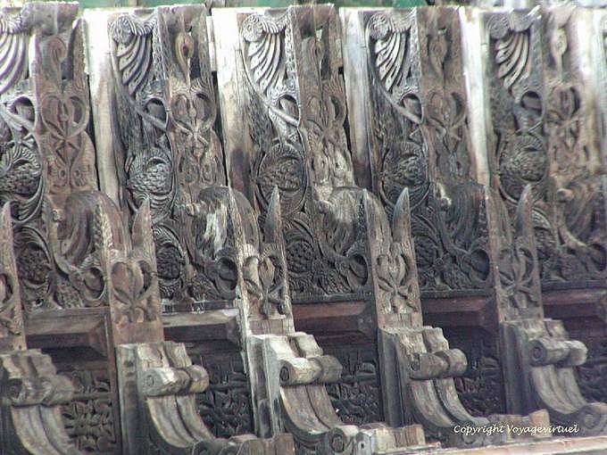 Legno intagliato Sahrij Medersa, Fez - Marocco