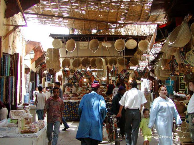 Parte del souk coperto nella medina, Fes - Marocco