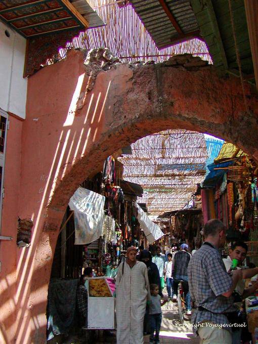 Passeggiata nel Souk, il mercato reedy, Marrakech - Marocco
