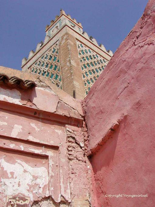 La moschea Mouassine, visto da un'altra angolazione, Marrakech - Marocco