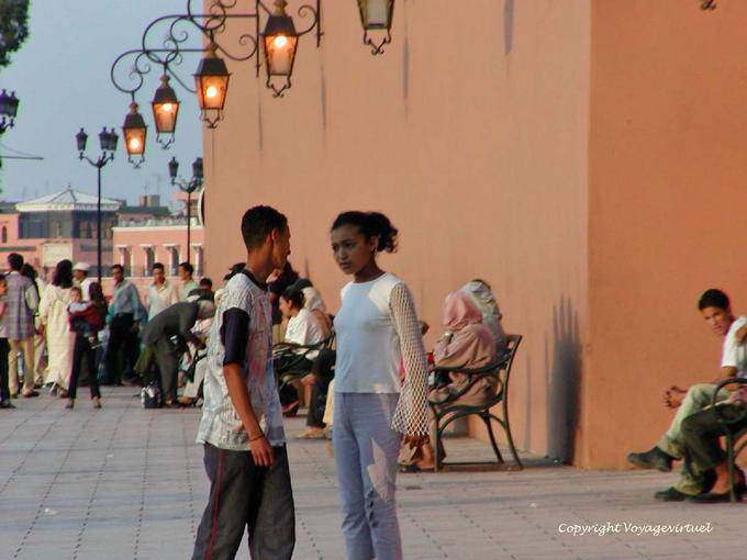 Dragare nel tardo pomeriggio, Marrakech - Marocco