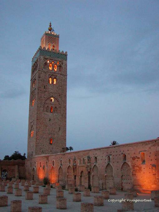 Moschea Koutoubia per la notte, Marrakech - Marocco