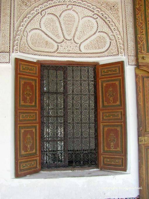 Persiane dipinte e decorazione esterna, Reception Room, Palazzo Bahia, Marrakech - Marocco