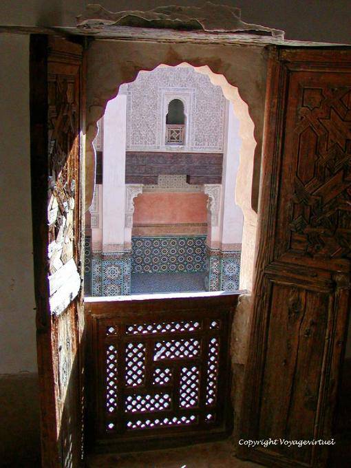 Cortile vista dalla finestra di una camera da letto, Ben Youssef Madrasa, Marrakech - Marocco