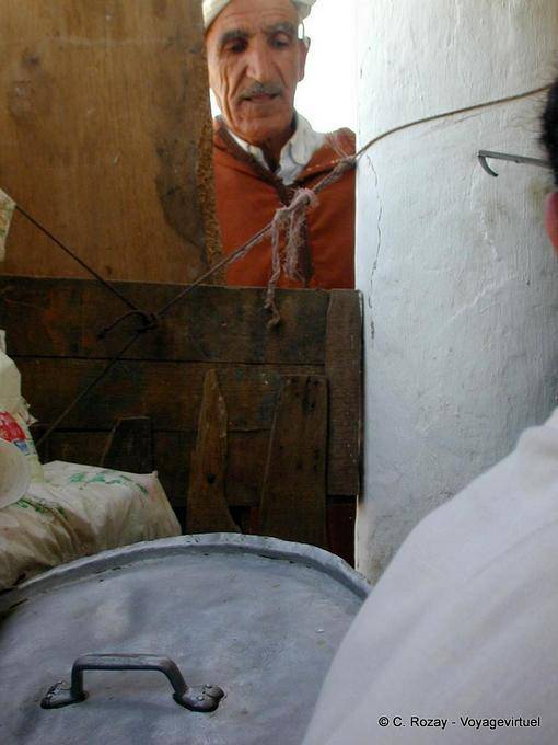 Essaouira, uno sguardo al mercato minestra - Marocco