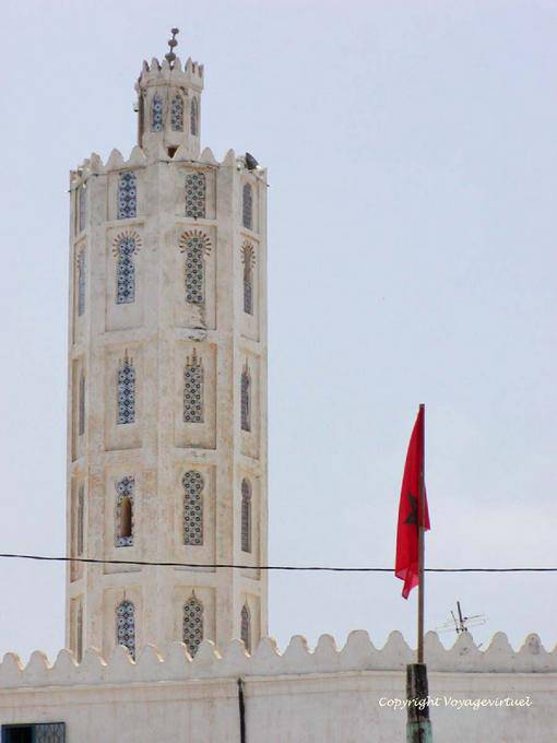 Il minareto ottagonale della moschea di Oued Lau - Marocco