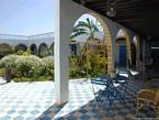 Essaouira, Dar Kenavo, vista dai portici del patio, Marocco.