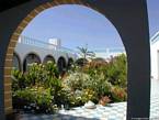 Arc patio Dar Kenavo, Essaouira, Marocco.