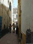 Passaggio in un vicolo della Medina, Essaouira, Marocco.