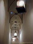 Illuminazione della volta di un corridoio del hammam, Museo di Marrakesh, Marocco.
