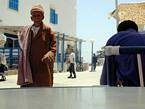Essaouira, un passante dalla campagna circostante, Marocco.