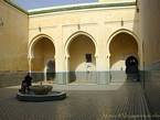 Mausoleo di Moulay Ismail, patio, Meknes, Marocco.