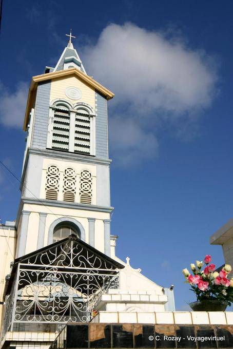 Campanile della Chiesa di Santa Rosa da Lima, The Robert - Martinica