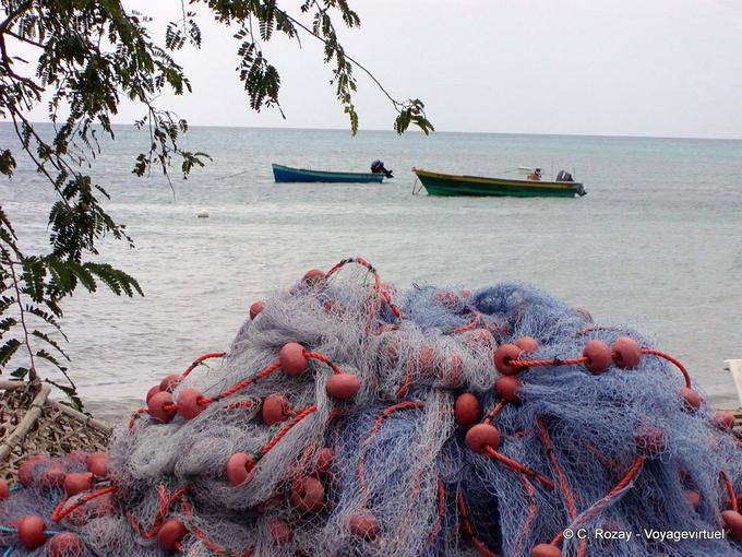 Reti e barche da pesca, Grande Anse d'Arlet - Martinica