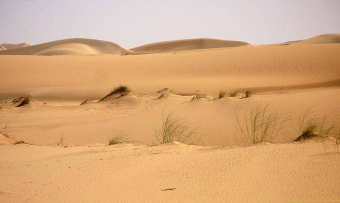 Deserto Vasto tra Nouakchott e la frontiera con il Marocco, la Mauritania
