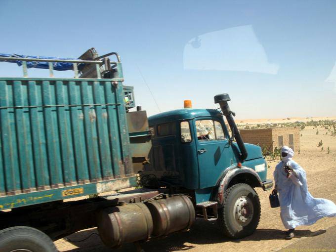 Boubou e camion Itinerario Boutilimit a Boghé, Mauritania