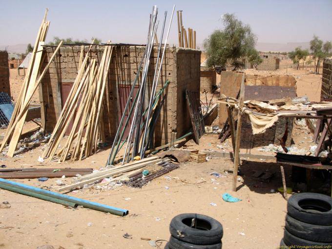 L'anarchia costruttiva, Strada della Speranza, la Mauritania