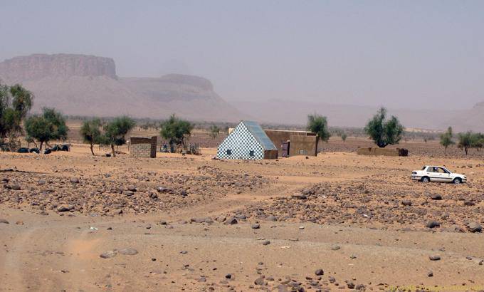 Colored Diamond House, Strada della Speranza, la Mauritania
