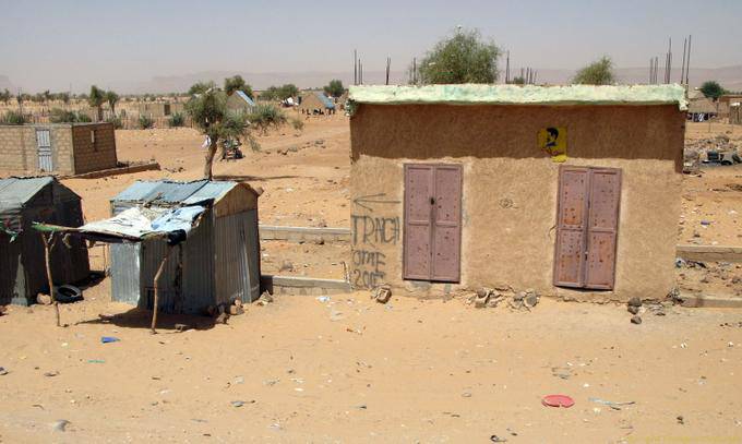 Casa Square e legnaia, Hope Road, Mauritania