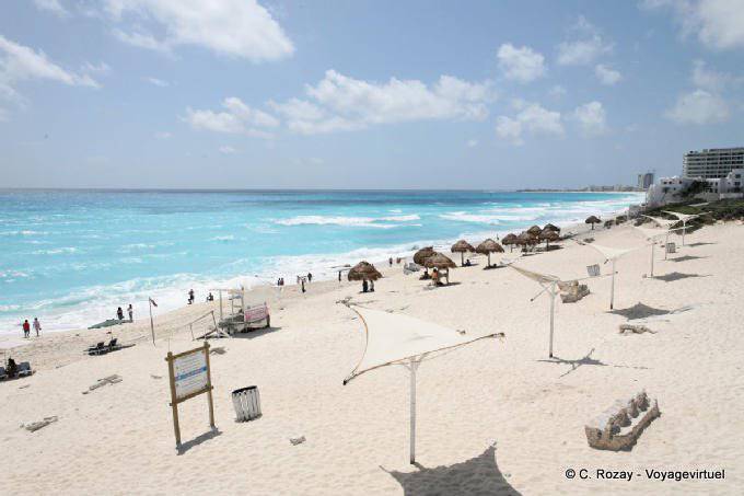 Cancun, Playa Delfines - Messico