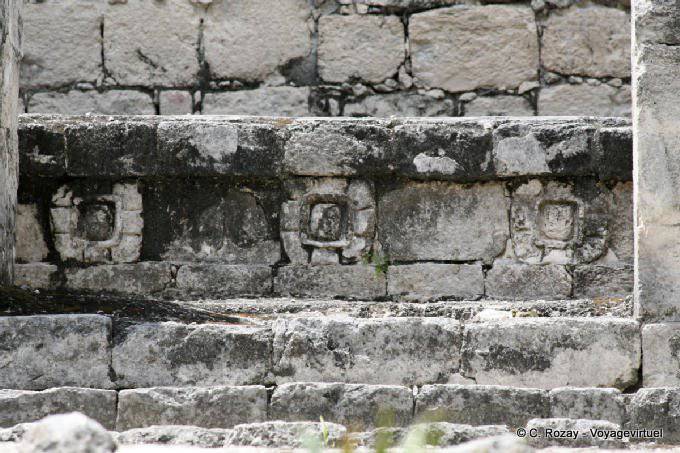 Pietra Panchina, Chicanna - Messico